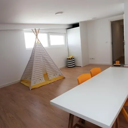 Apartman Azorean Flats Ii