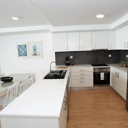 Azorean Flats Ii Apartman